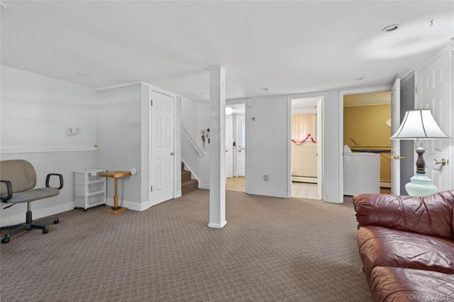 1 Post Place, Newburgh, NY 12550