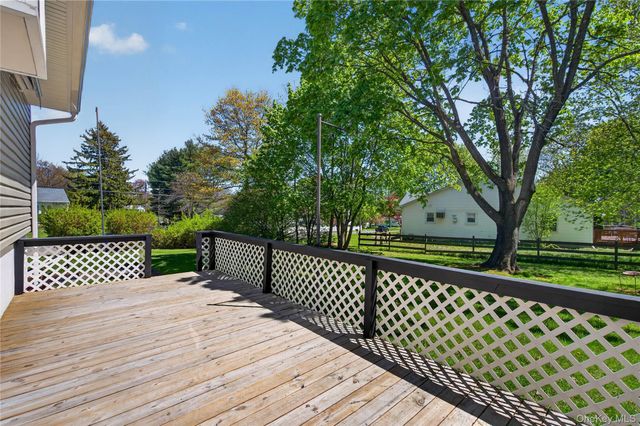 1 Post Place, Newburgh, NY 12550