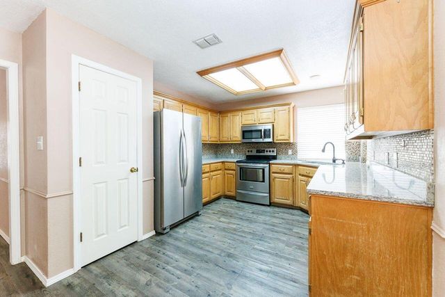 5903 70th Street, Lubbock, TX 79424