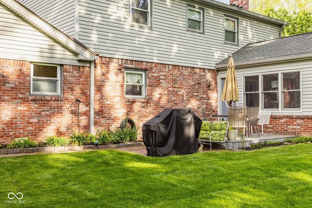 10155 Briar Creek Lane, Carmel, IN 46033