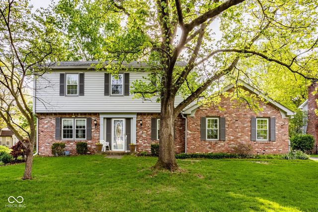 10155 Briar Creek Lane, Carmel, IN 46033