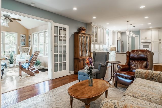10155 Briar Creek Lane, Carmel, IN 46033