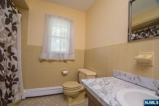 403 Longview, Northvale, NJ 07647