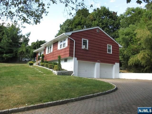 403 Longview, Northvale, NJ 07647