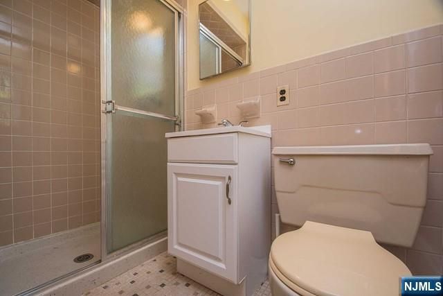 403 Longview, Northvale, NJ 07647