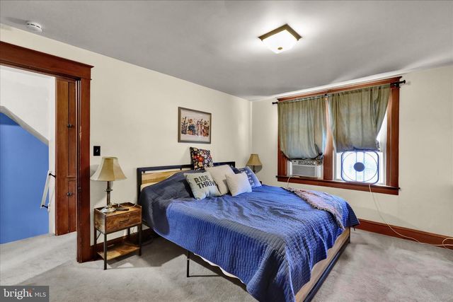 43 E WALNUT ST, Ephrata, PA 17522