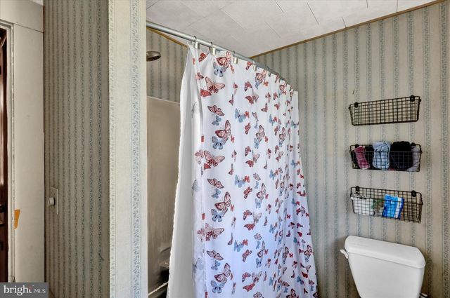 43 E WALNUT ST, Ephrata, PA 17522