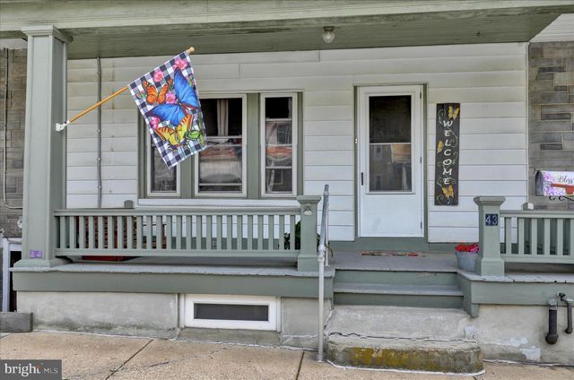 43 E WALNUT ST, Ephrata, PA 17522
