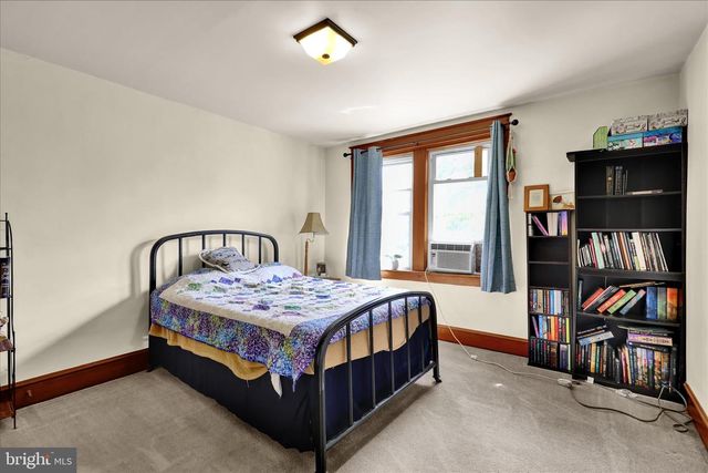 43 E WALNUT ST, Ephrata, PA 17522
