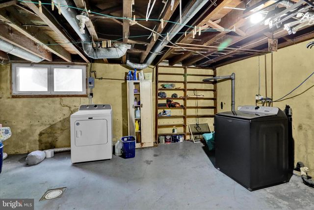 43 E WALNUT ST, Ephrata, PA 17522