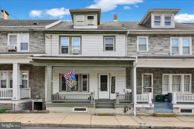 43 E WALNUT ST, Ephrata, PA 17522