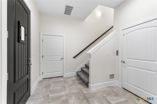 1385 Riviera Drive, Canyon Lake, TX 78133