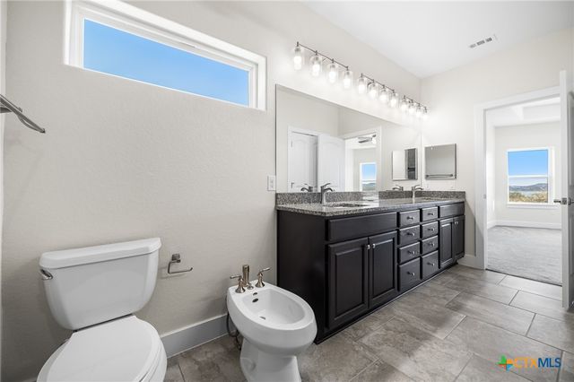 1385 Riviera Drive, Canyon Lake, TX 78133