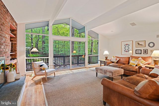 94 INTERPROMONTORY RD, Great Falls, VA 22066