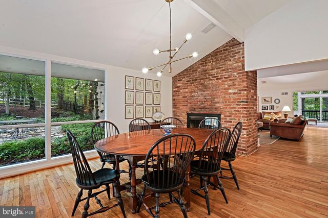 94 INTERPROMONTORY RD, Great Falls, VA 22066