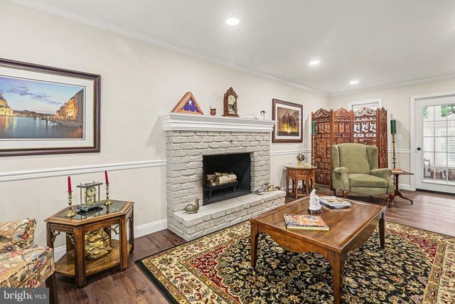 1000 DALE PL, Carlisle, PA 17013