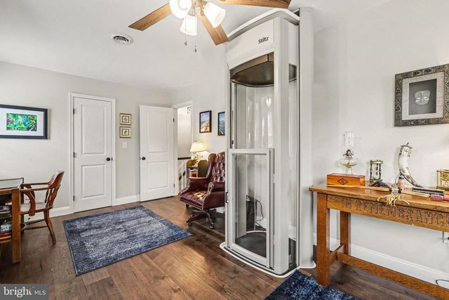 1000 DALE PL, Carlisle, PA 17013