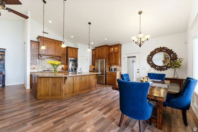 1102 N SUMMIT VIEW DR, Saratoga Springs, UT 84045