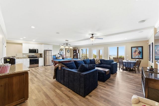 1102 N SUMMIT VIEW DR, Saratoga Springs, UT 84045