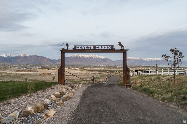 1102 N SUMMIT VIEW DR, Saratoga Springs, UT 84045