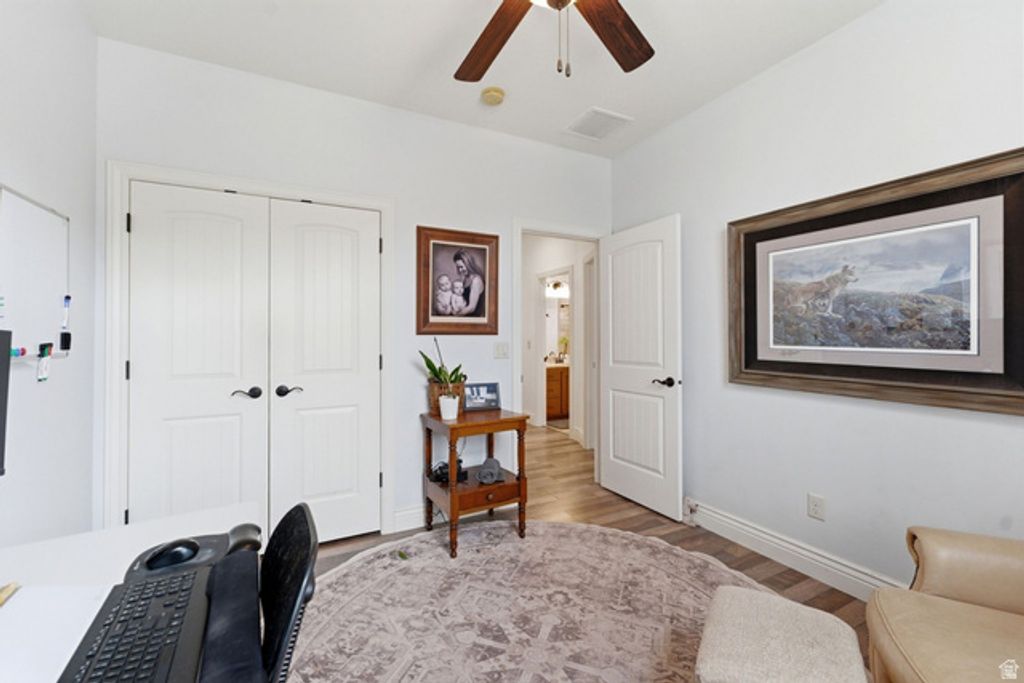 Image 24 of property listing at 1102 N SUMMIT VIEW DR, Saratoga Springs, UT 84045