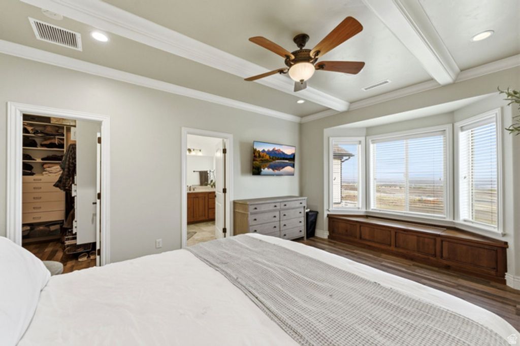 Image 27 of property listing at 1102 N SUMMIT VIEW DR, Saratoga Springs, UT 84045