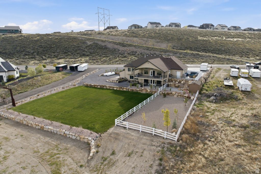 Image 48 of property listing at 1102 N SUMMIT VIEW DR, Saratoga Springs, UT 84045