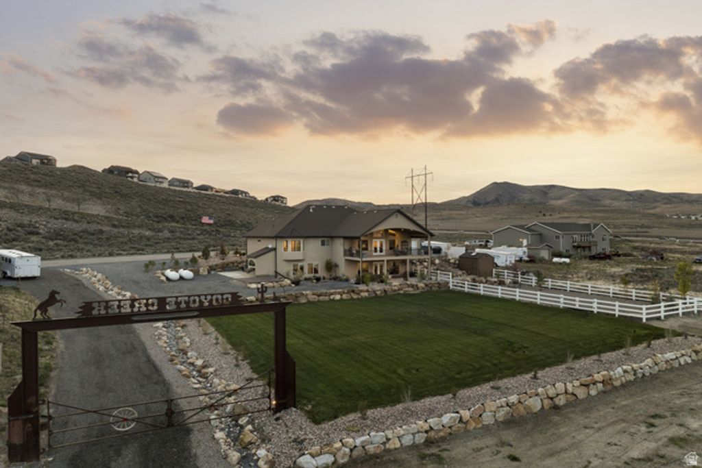 Image 50 of property listing at 1102 N SUMMIT VIEW DR, Saratoga Springs, UT 84045