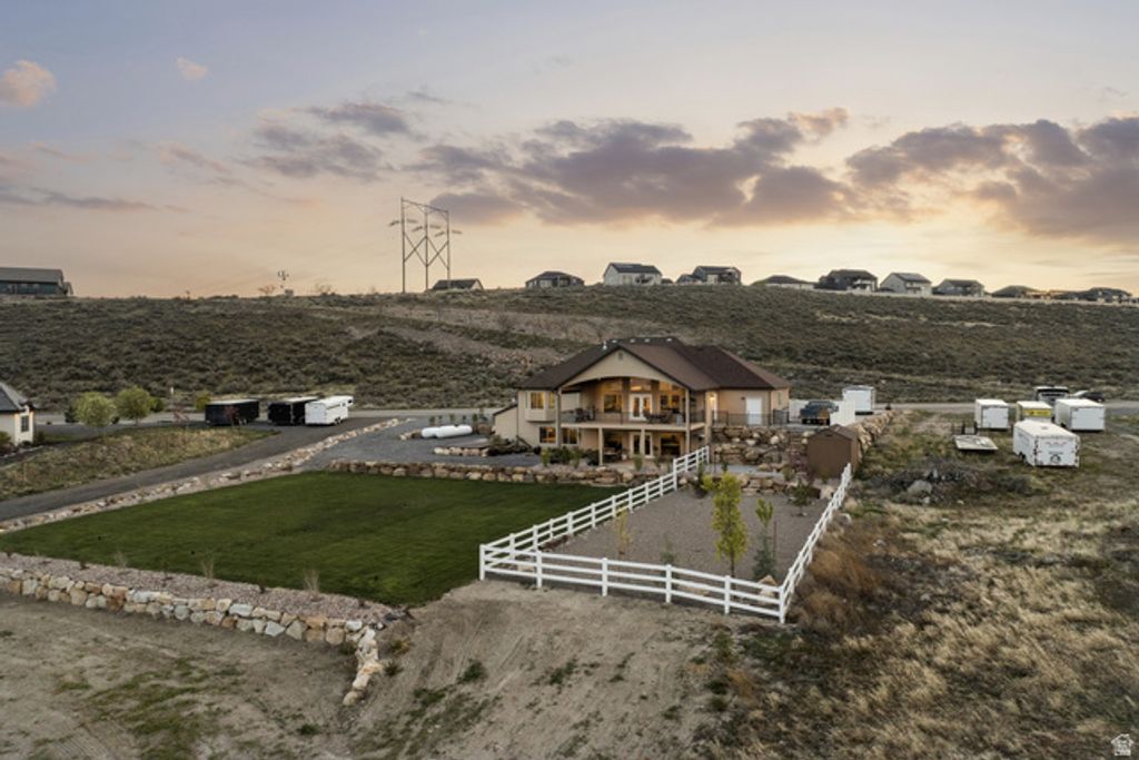 Image 51 of property listing at 1102 N SUMMIT VIEW DR, Saratoga Springs, UT 84045