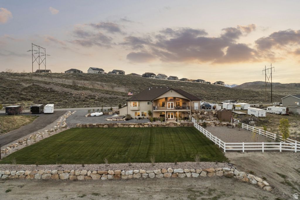 Image 52 of property listing at 1102 N SUMMIT VIEW DR, Saratoga Springs, UT 84045