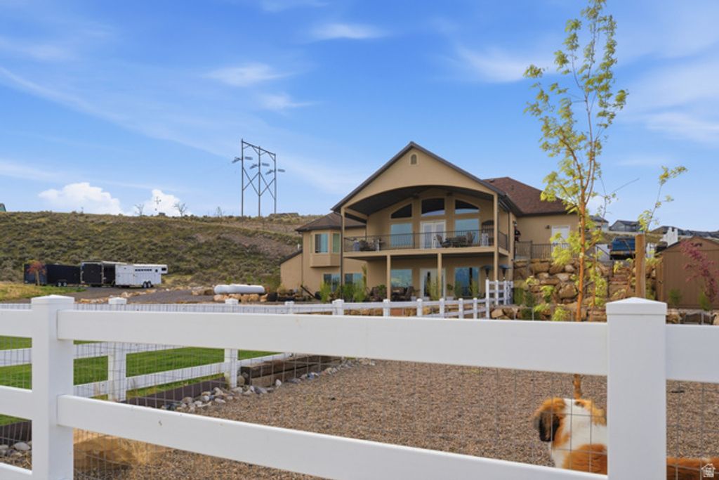 Image 57 of property listing at 1102 N SUMMIT VIEW DR, Saratoga Springs, UT 84045