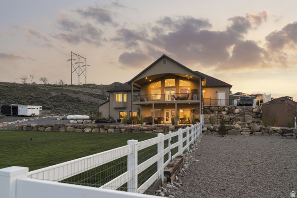 Image 76 of property listing at 1102 N SUMMIT VIEW DR, Saratoga Springs, UT 84045