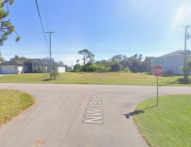 2901 NW 19TH ST, Cape Coral, FL 33993