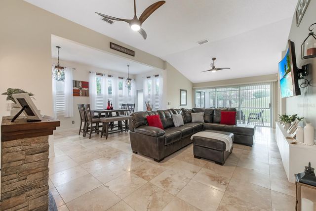 1824 STAFFORD SPRINGS BOULEVARD, Mount Dora, FL 32757