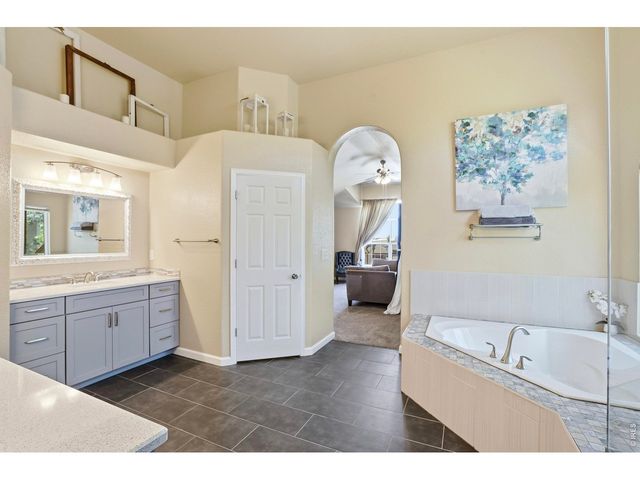 1254 E 100th Ln, Thornton, CO 80229