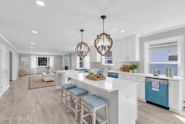 51 Trent Drive, Toms River, NJ 08757