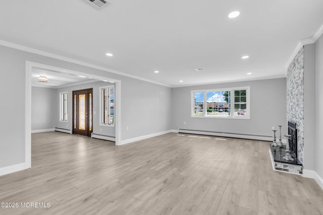 51 Trent Drive, Toms River, NJ 08757