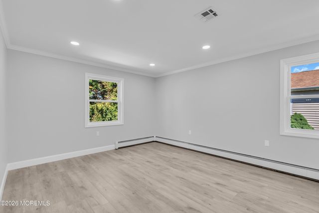 51 Trent Drive, Toms River, NJ 08757