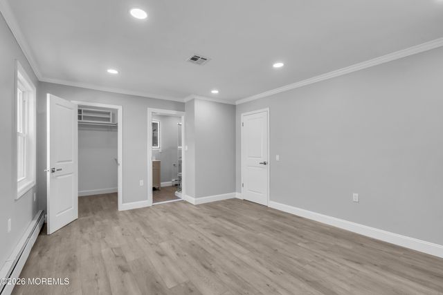 51 Trent Drive, Toms River, NJ 08757
