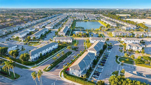 2649 SE 13th Street 2649, Homestead, FL 33035