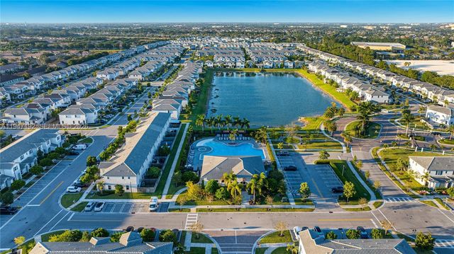 2649 SE 13th Street 2649, Homestead, FL 33035