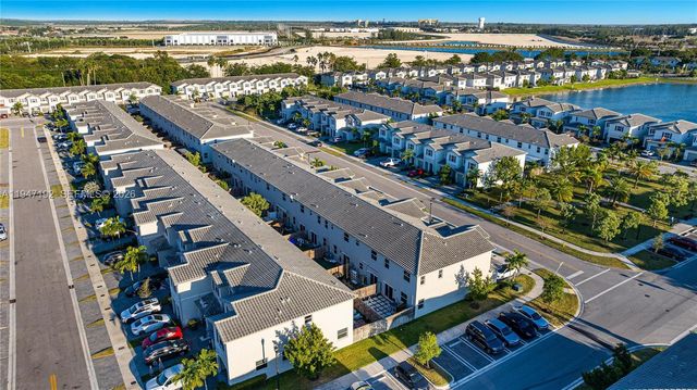 2649 SE 13th Street 2649, Homestead, FL 33035