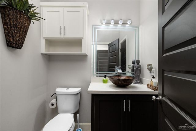 3404 New Frontier Drive, Edinburg, TX 78541