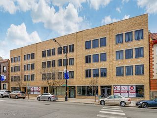 4428 N SHERIDAN Road 1B, Chicago, IL 60640
