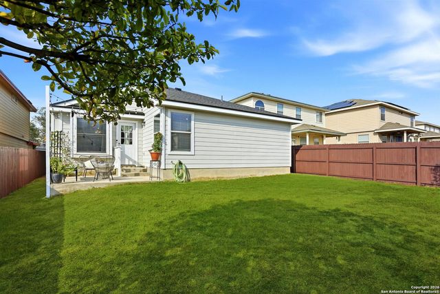 518 Lynx Mtn, San Antonio, TX 78251