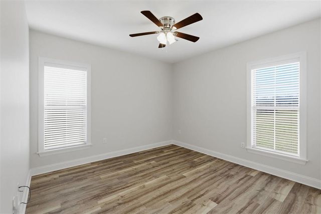 18843 Kayla Street, Iowa, LA 70647