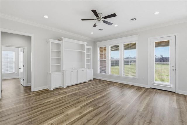 18843 Kayla Street, Iowa, LA 70647