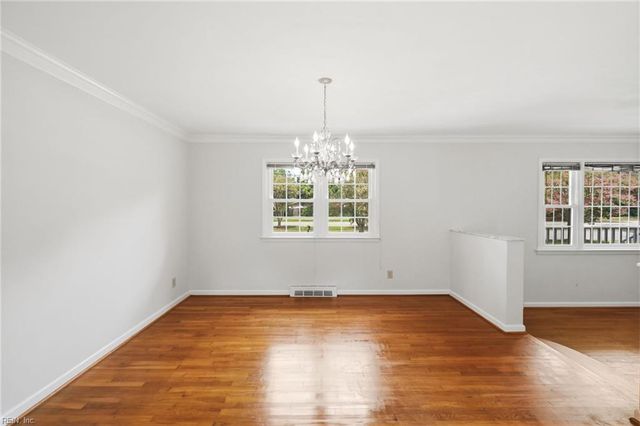 2425 Inlynnview RD, Virginia Beach, VA 23454