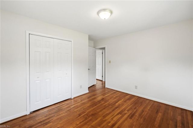 2425 Inlynnview RD, Virginia Beach, VA 23454