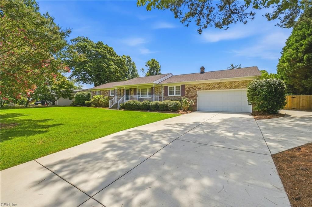 2425 Inlynnview RD, Virginia Beach, VA 23454